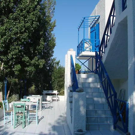 Aegialis & アパート ガリッサス