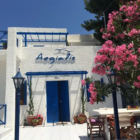Apartment Aegialis & *