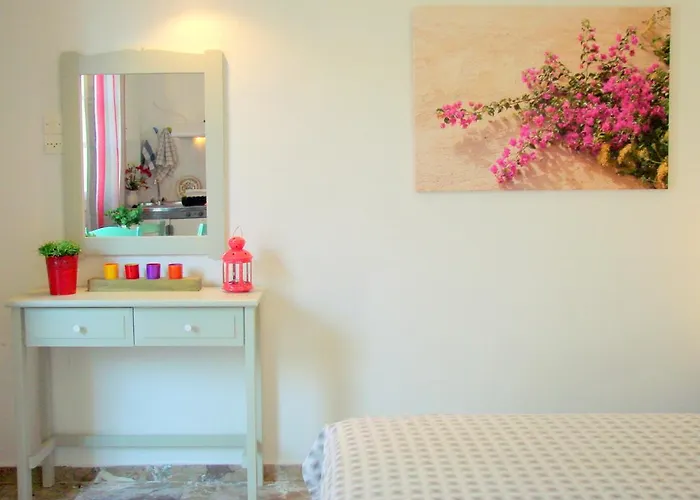 Апартаменты Aegialis Studios & *