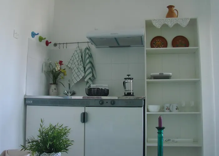 Aegialis Studios & Апартаменты *