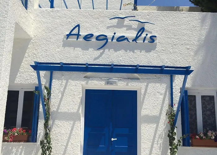 Aegialis Studios & Апартаменты *