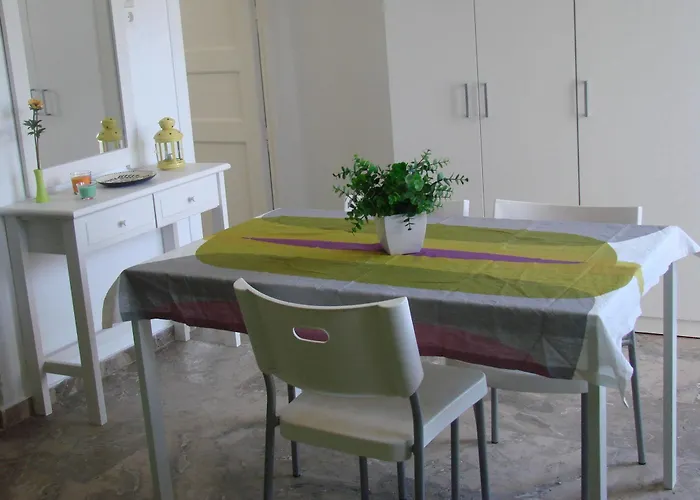 Апартаменты Aegialis Studios &